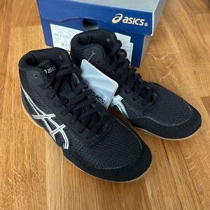 ASICS Matflex 5 GS Wrestling sneakers Shoe (Little Kid/Big Kid)